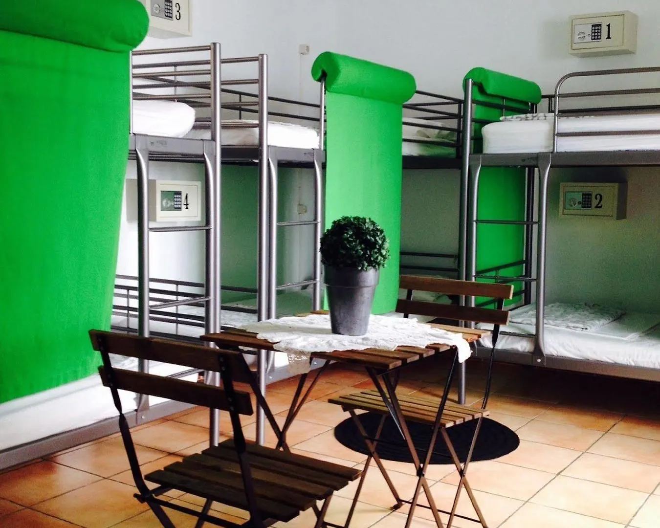 Hostel Bellavista Playa Malaga Hotel